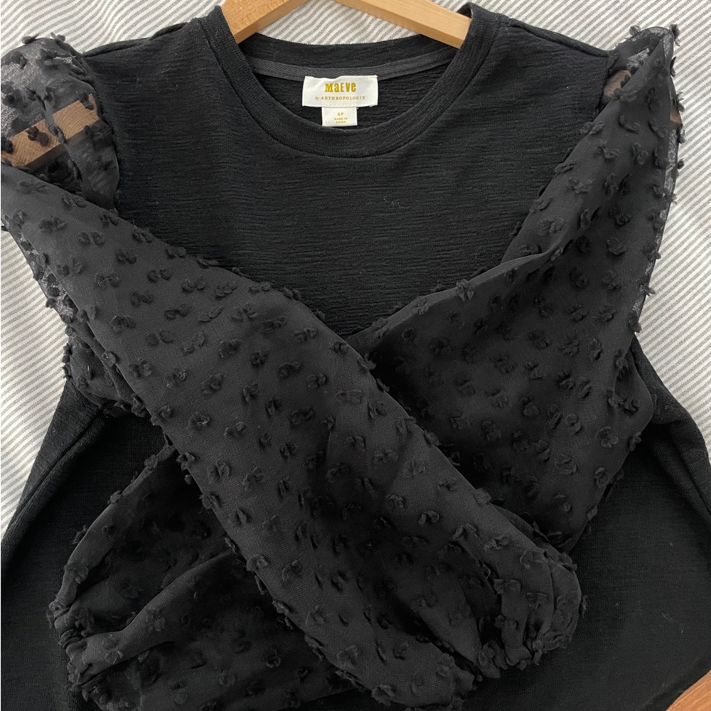 Anthropologies-Maeve textured sleeve top, size petite small